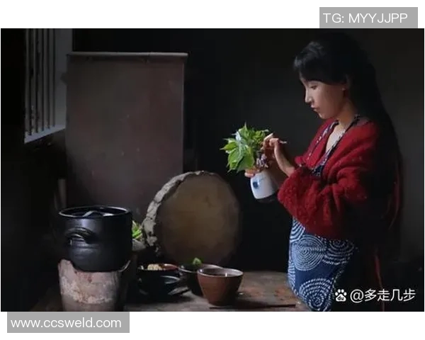 探索真人C杯的魅力与时尚潮流如何影响现代审美观念