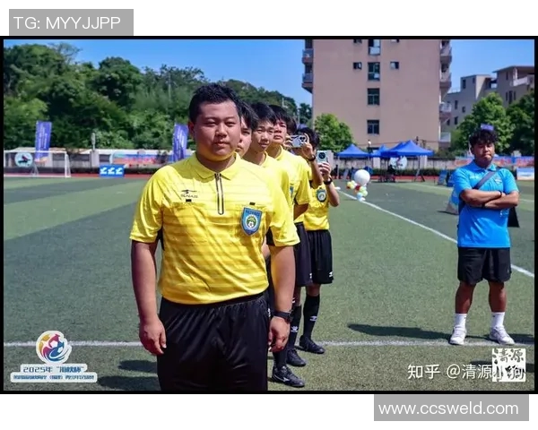 媒体人呼吁中国足球应为青少年创造更好环境而非让他们承担历史负担